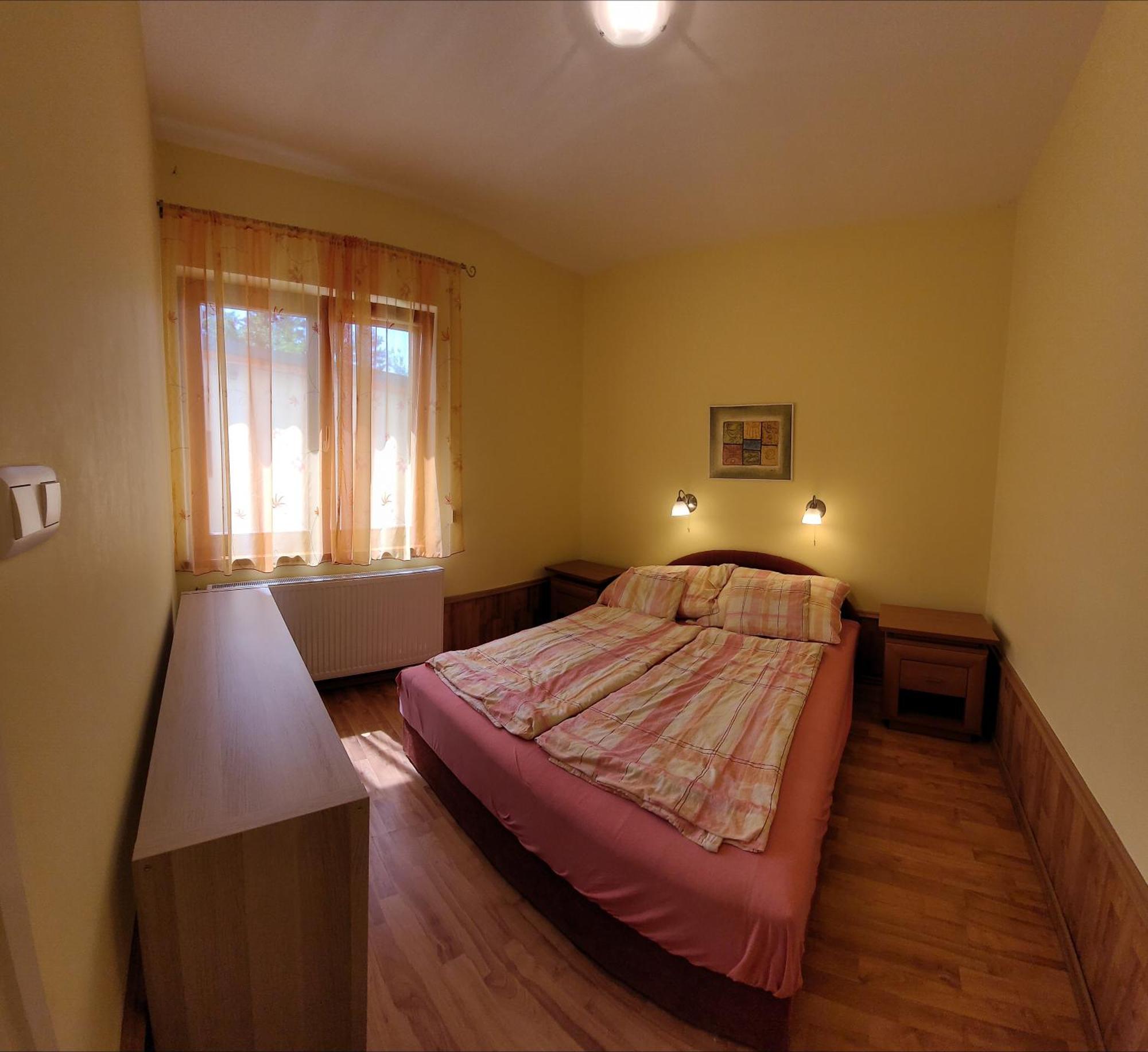Frank Apartmanhaz Apartment Balatonboglár Exterior photo